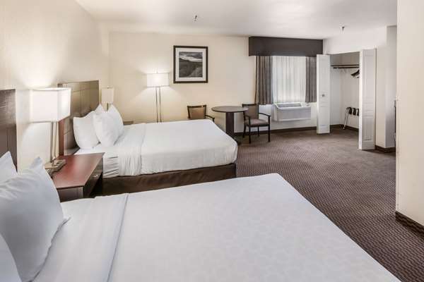 Suite - Clarion Inn Page