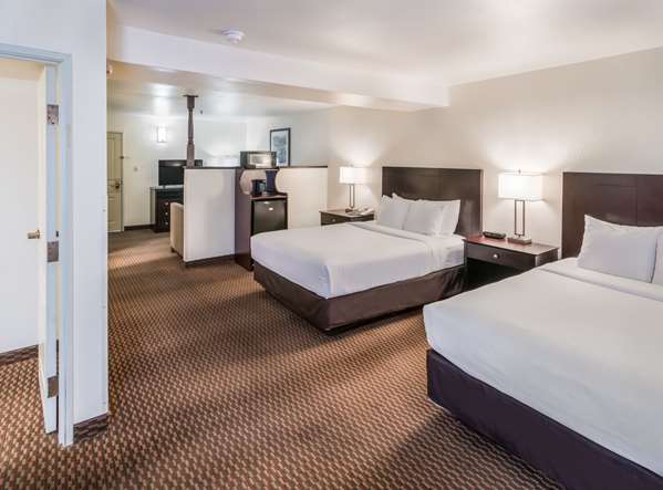 Suite - Clarion Inn Page