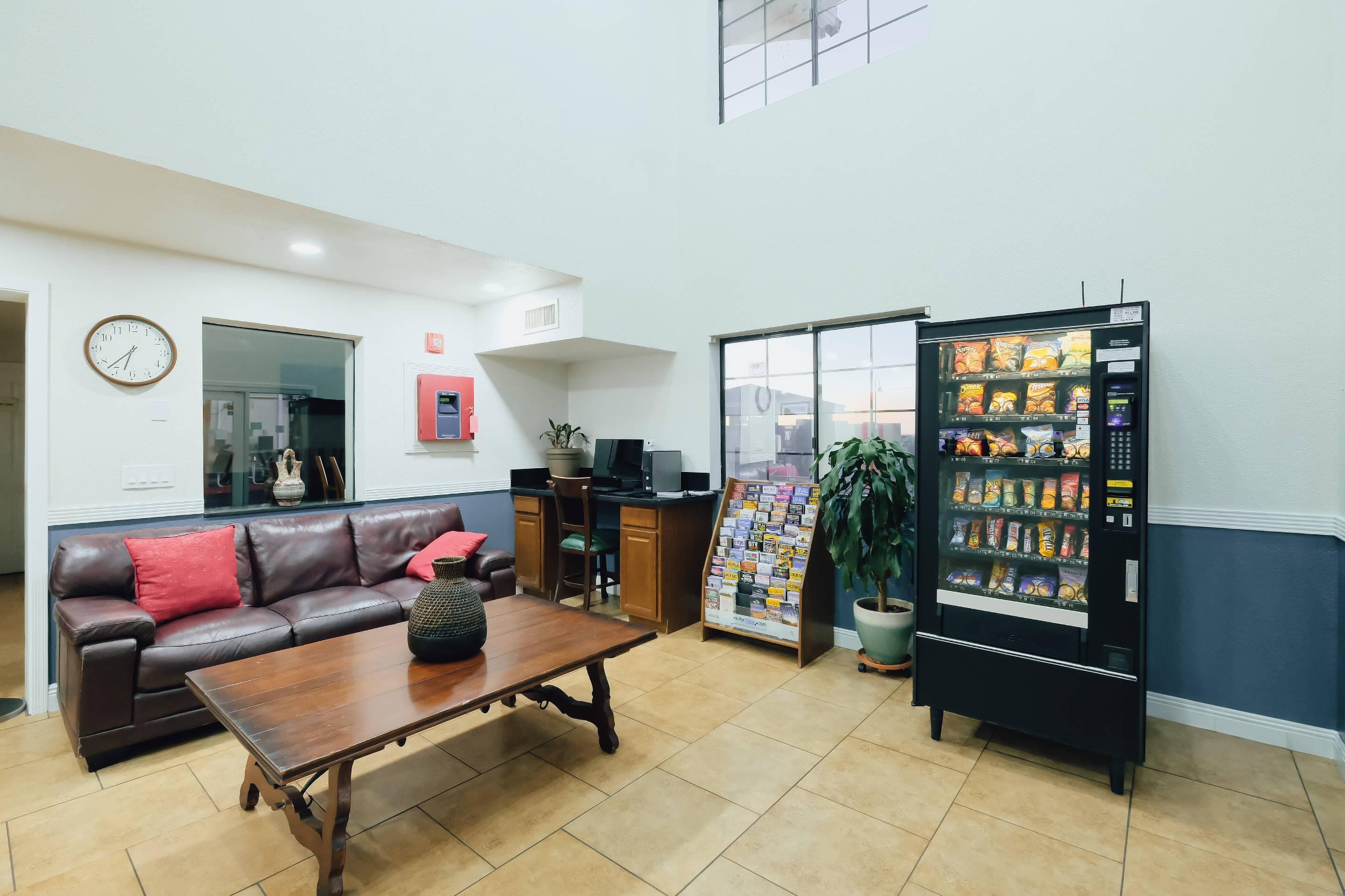 Hotel lobby | Quality Inn Holbrook Petrified Forest