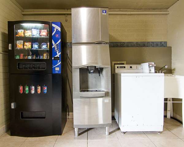  - Rodeway Inn Flagstaff