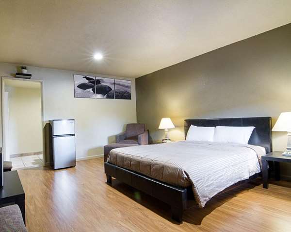  - Rodeway Inn Flagstaff