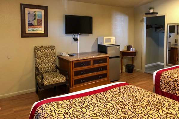  - Rodeway Inn Flagstaff