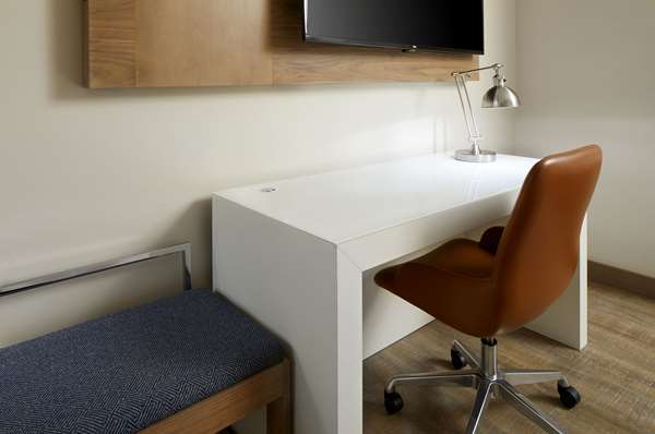 Suite - Cambria Hotel Fashion Center Chandler