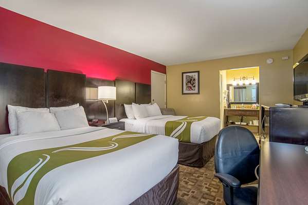  - Quality Inn & Suites Youngtown