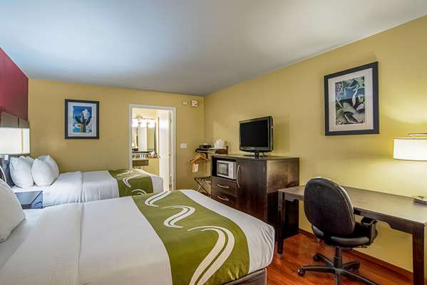  - Quality Inn & Suites Youngtown