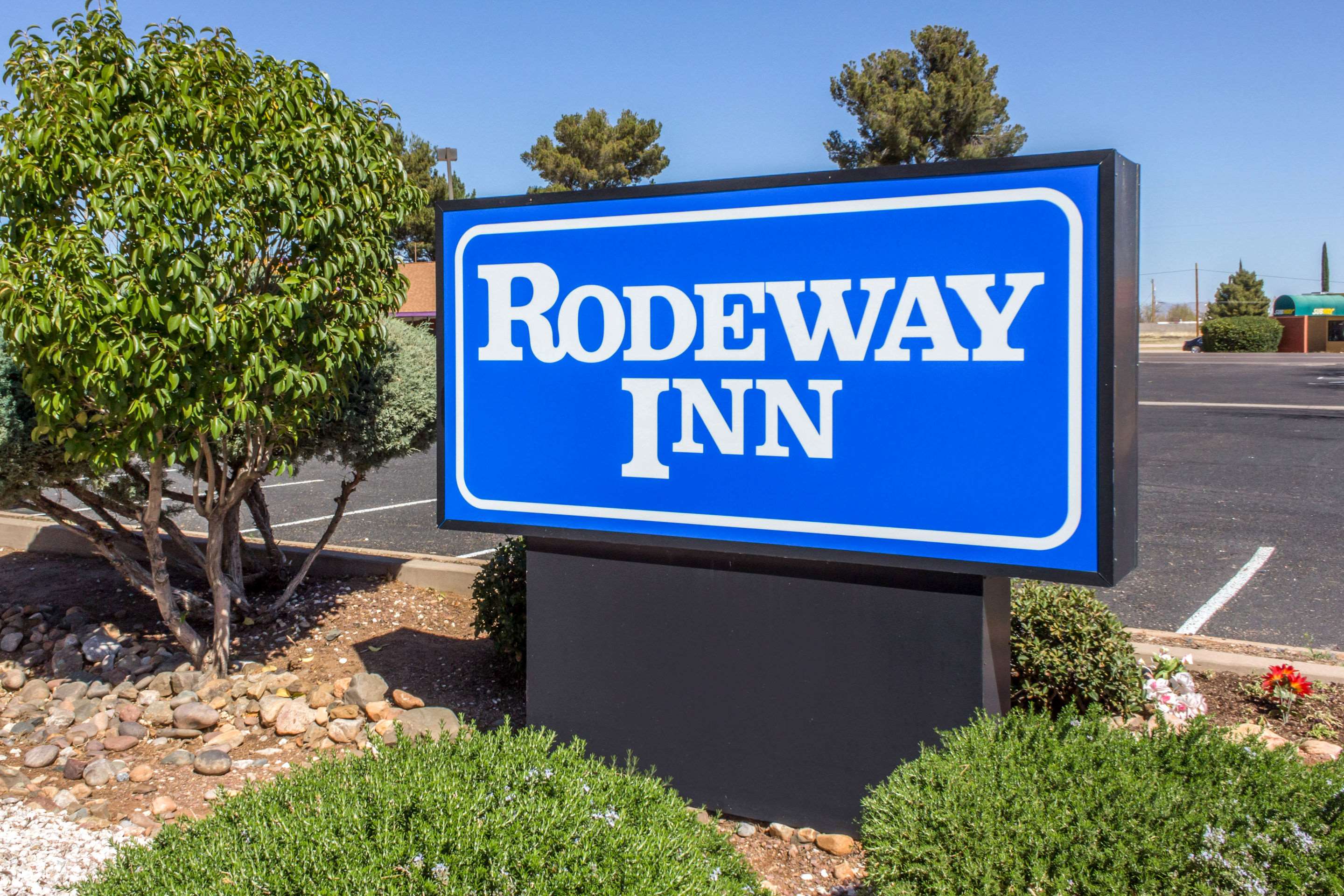 Hotel exterior | Rodeway Inn near Ft Huachuca
