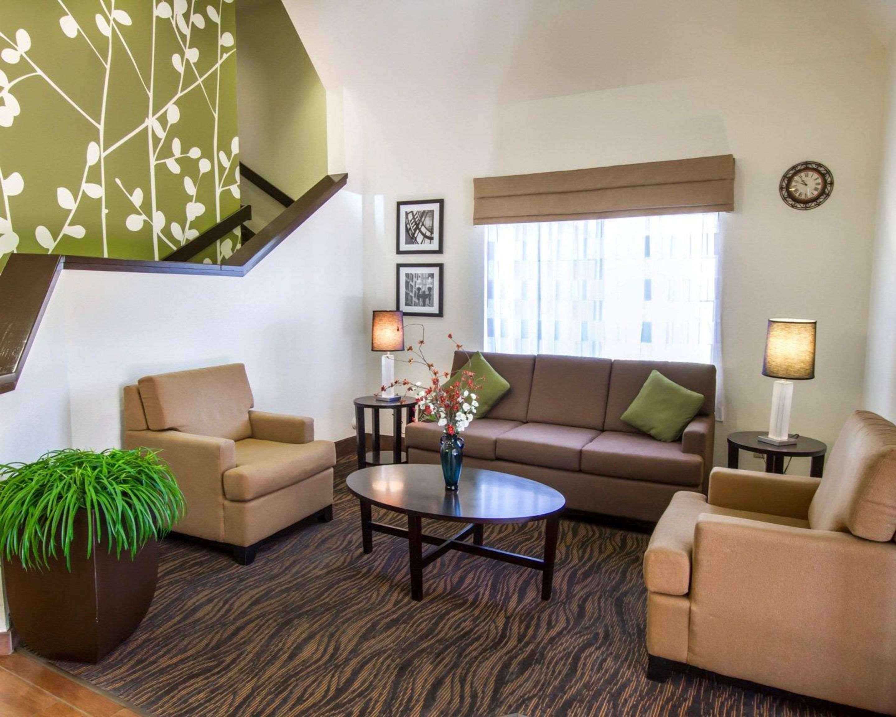 Spacious lobby with sitting area