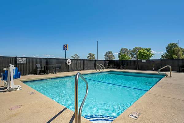 Pool - Comfort Inn Camp Verde - I-17, Exit 287