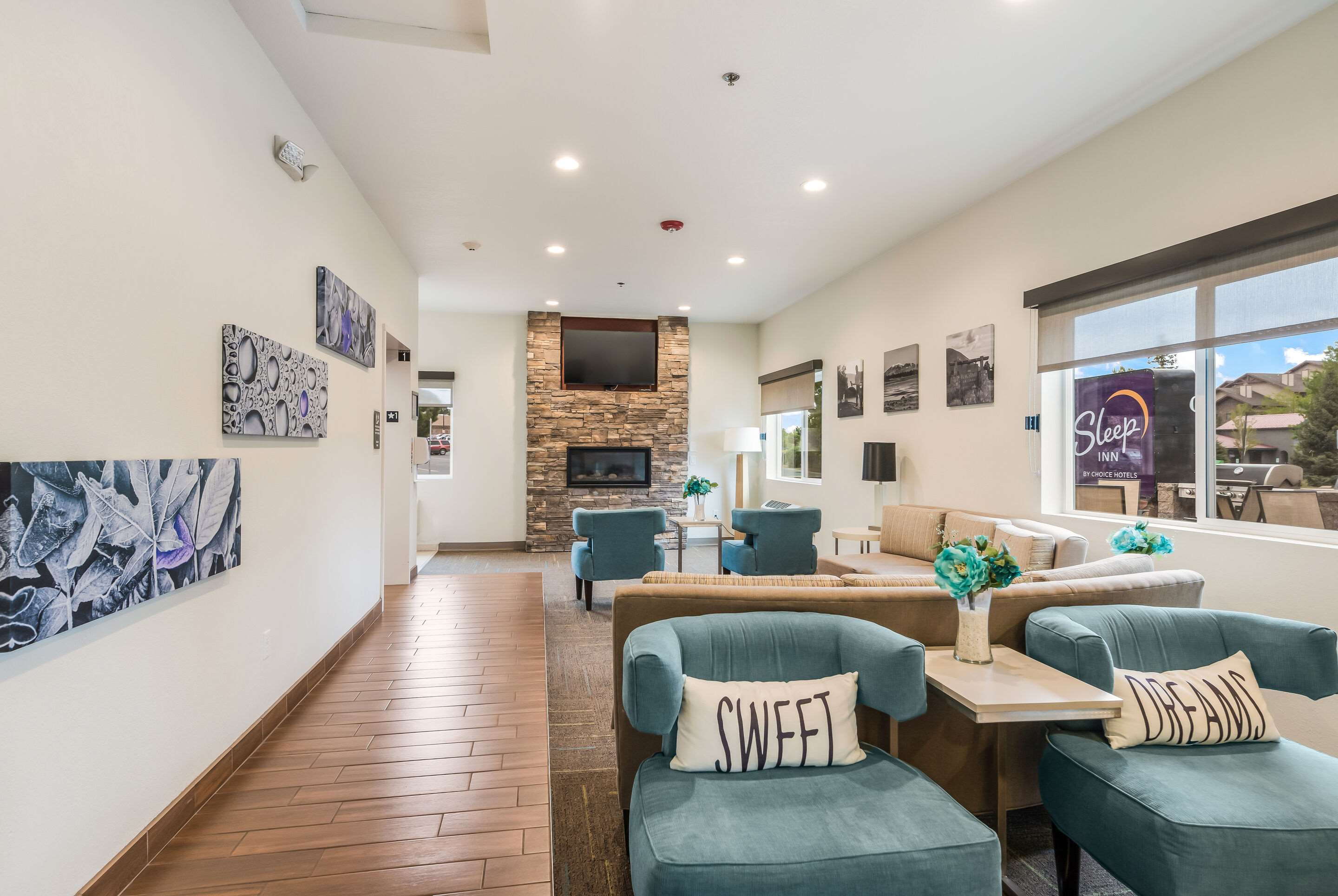 Spacious lobby with sitting area