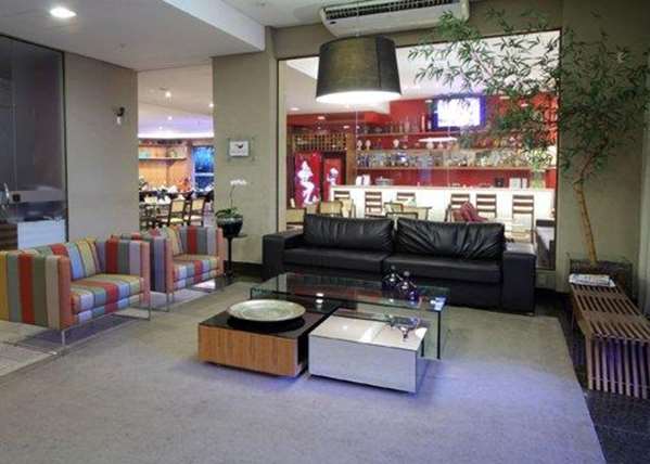 Indoor/Interior,On-Site,Lobby
