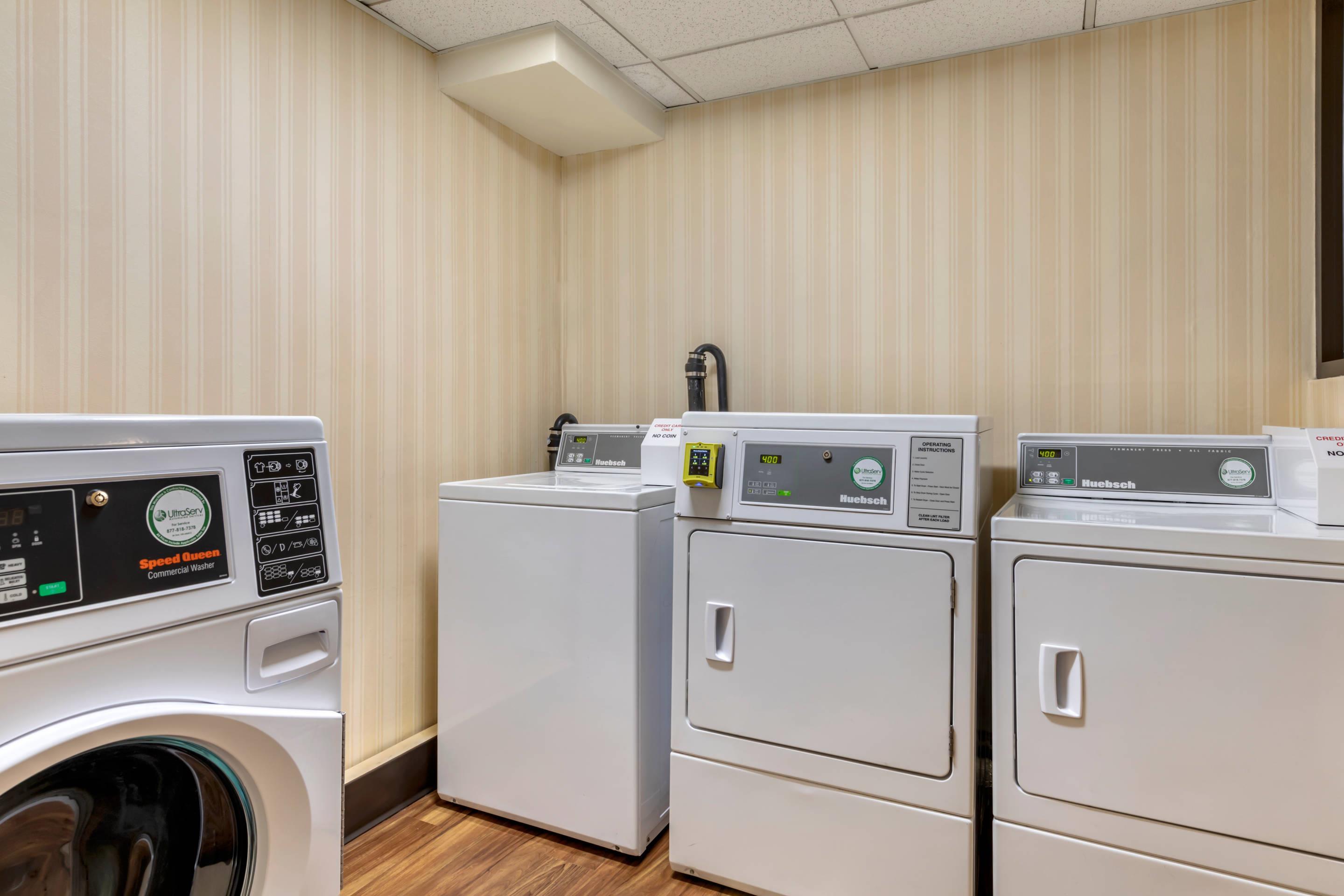 Guest laundry facilities | Clarion Hotel Anaheim Resort
