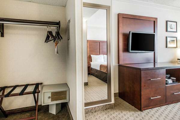  - Comfort Inn by the Bay San Francisco