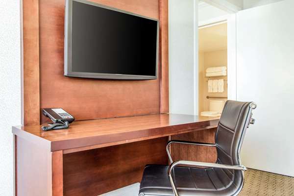 Suite - Comfort Inn by the Bay San Francisco