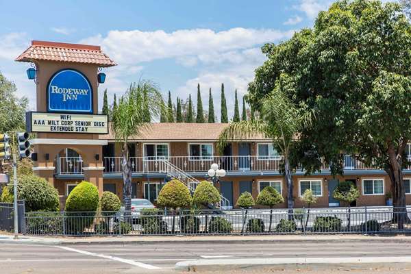 Exterior view - Rodeway Inn Escondido - I-15, Exit 33
