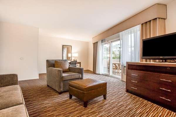 Suite - Quality Inn & Suites Hermosa Beach
