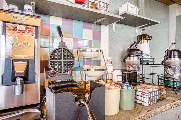 Amenities - Quality Inn & Suites Hermosa Beach