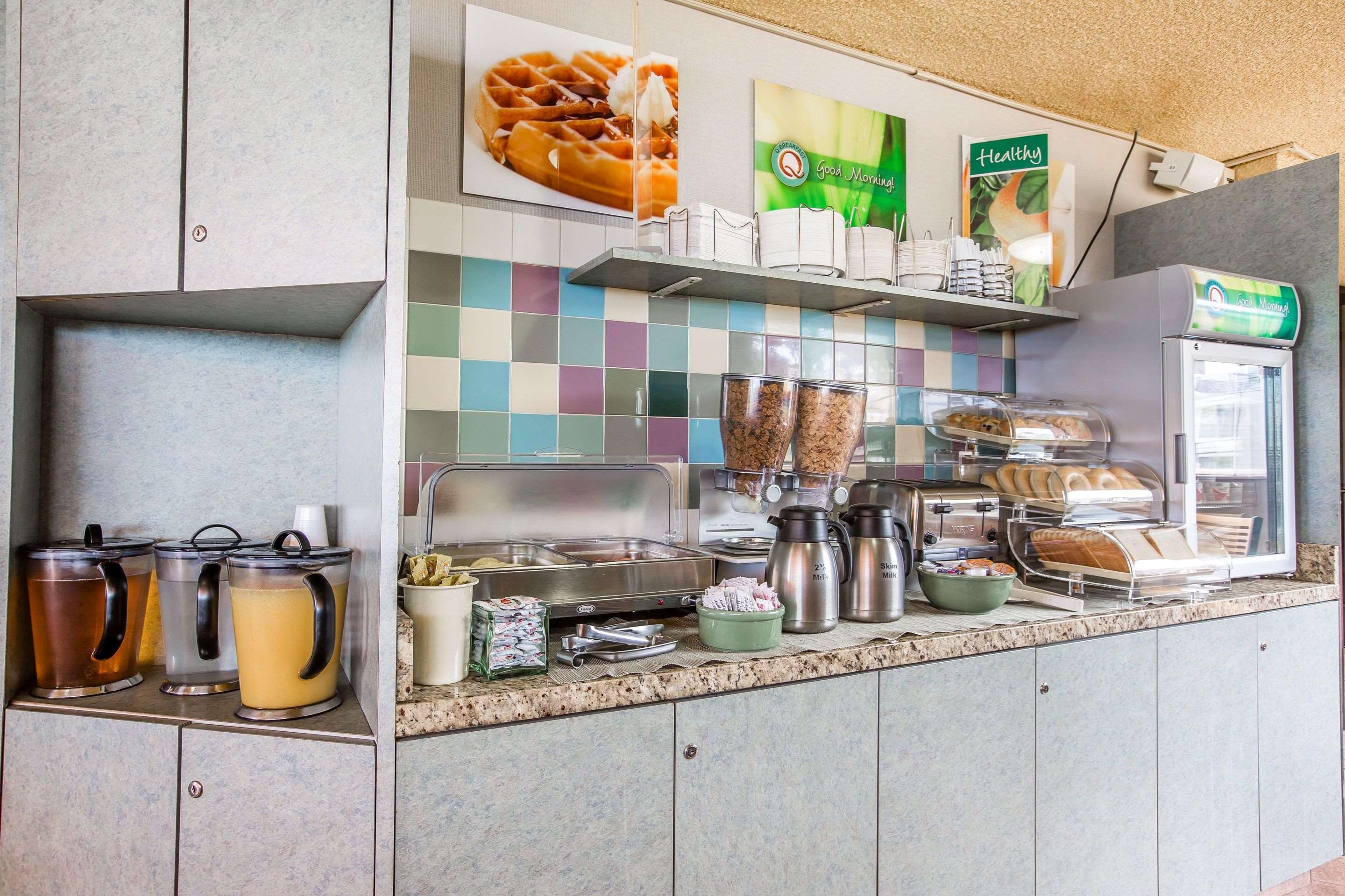 Free deluxe continental breakfast | Quality Inn & Suites Hermosa Beach