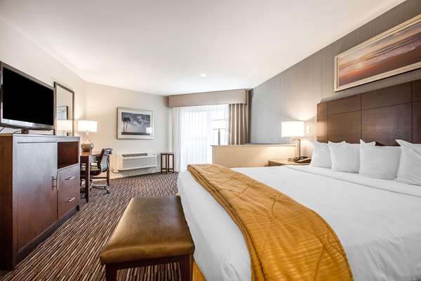 - Quality Inn & Suites Hermosa Beach