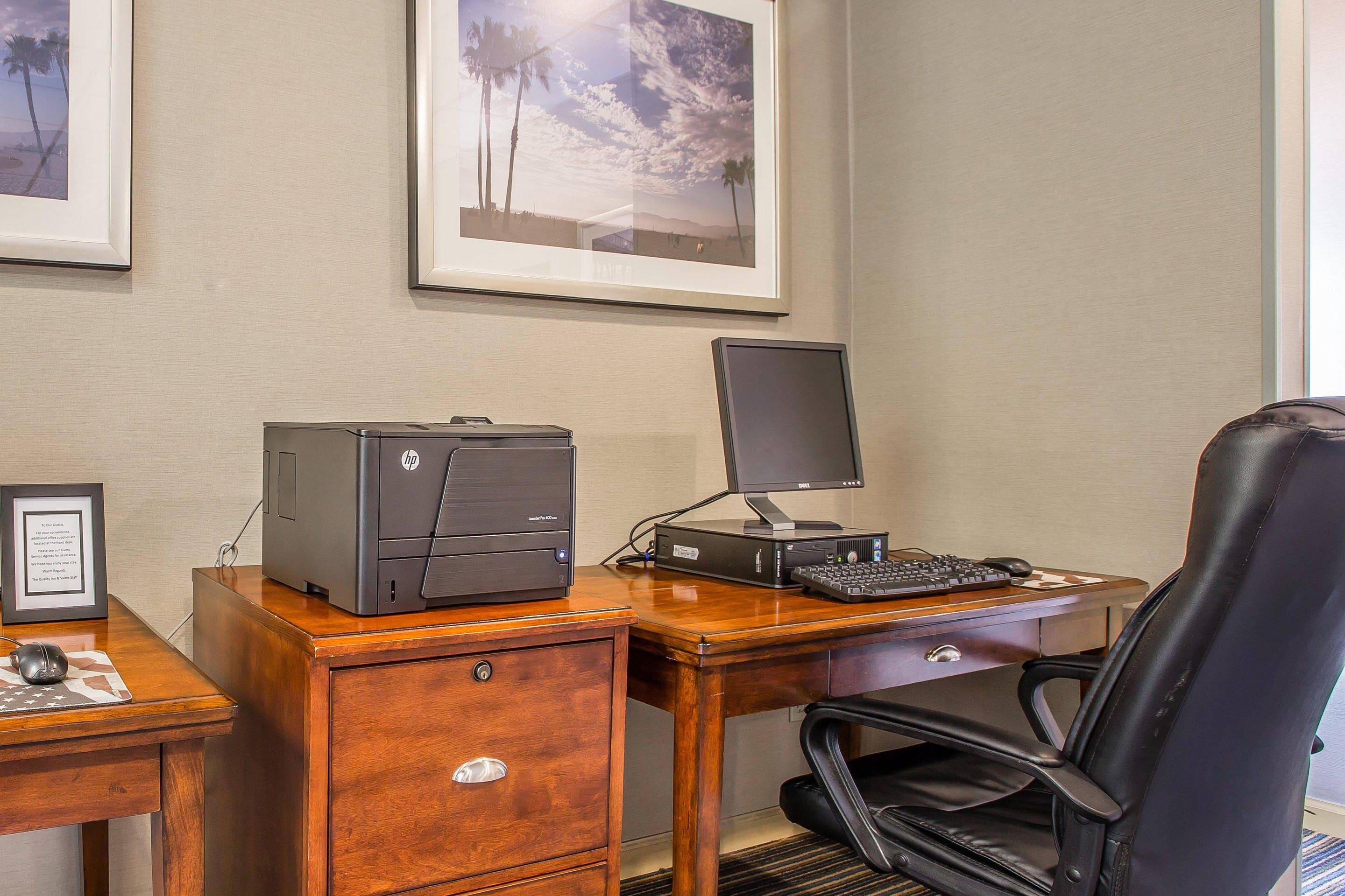 Business center | Quality Inn & Suites Hermosa Beach