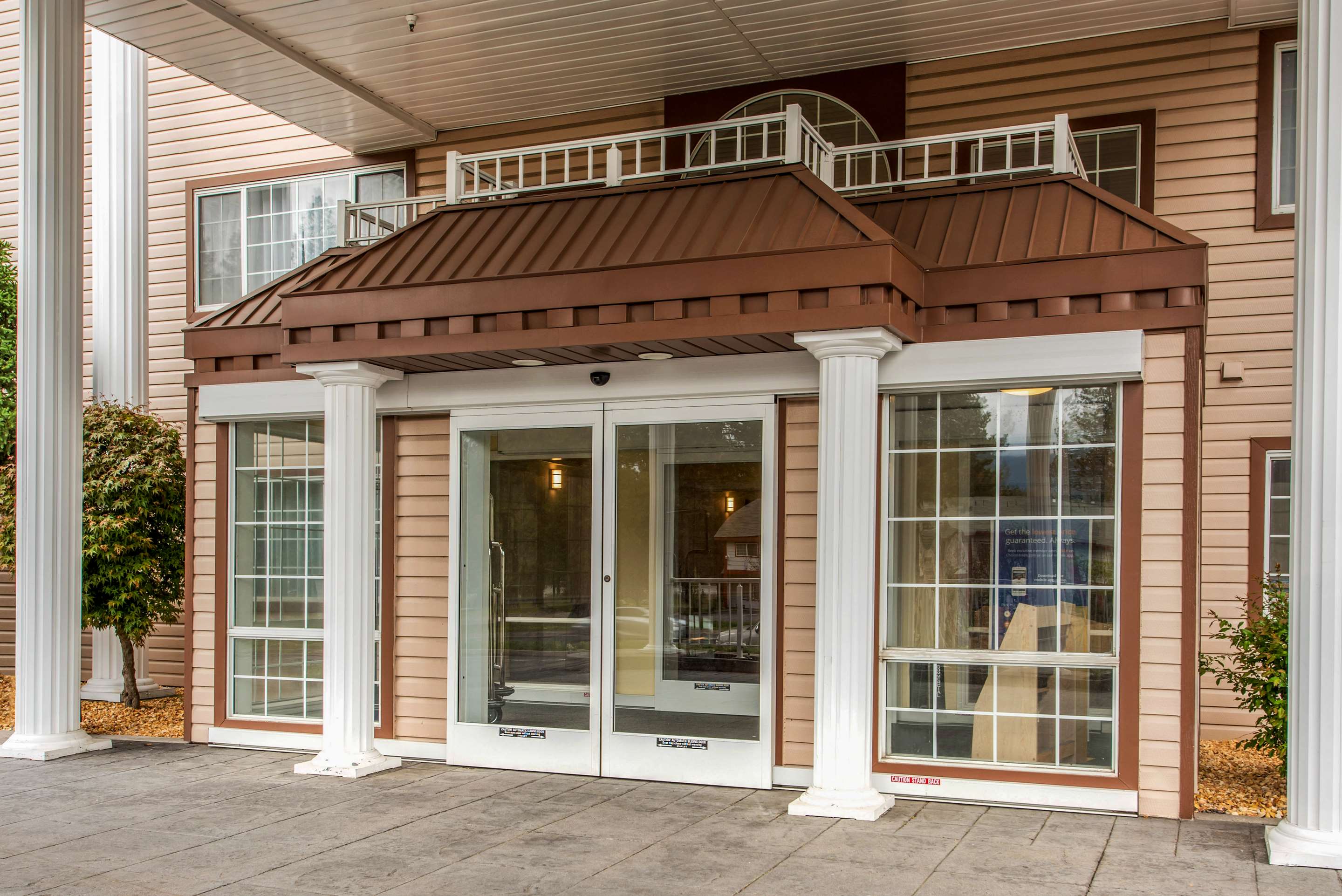 Hotel exterior | Comfort Inn Mount Shasta Area