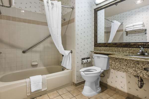  - Quality Inn & Suites LAX Airport Inglewood
