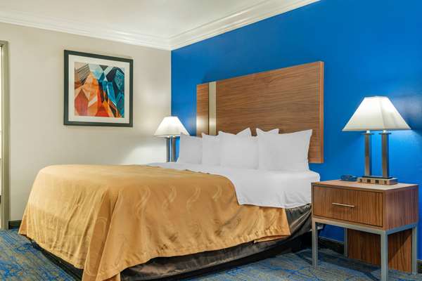  - Quality Inn & Suites Vacaville - I-80, Exit 57