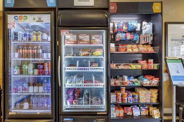 Amenities - Comfort Inn & Suites Huntington Beach