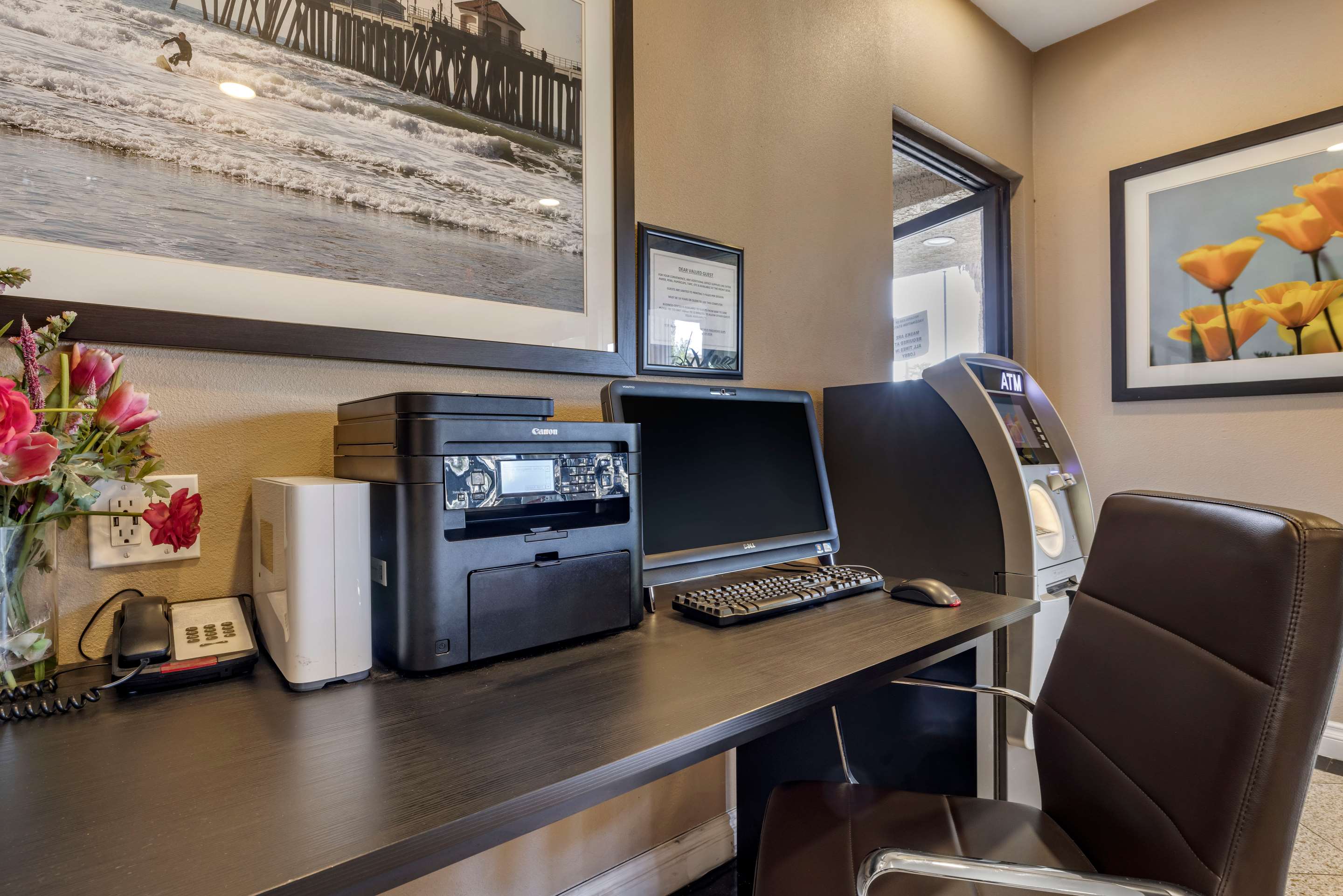 Business center | Comfort Inn & Suites Huntington Beach