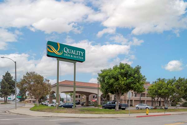 Exterior view - Quality Inn & Suites Camarillo - US 101, Exit 57