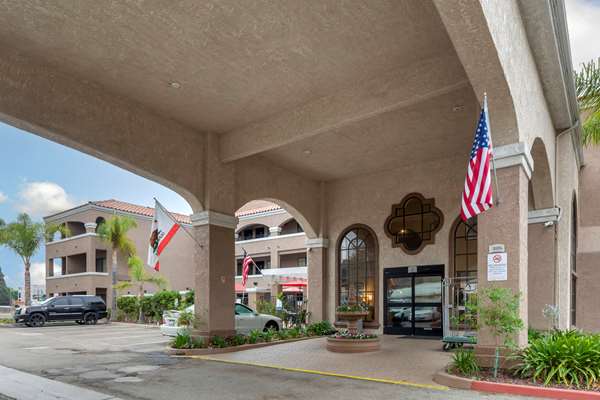 Exterior view - Quality Inn & Suites Camarillo - US 101, Exit 57