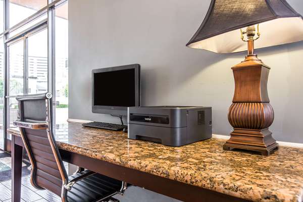 Conference Area - Quality Inn & Suites Bell Gardens - I-710, Exit 15