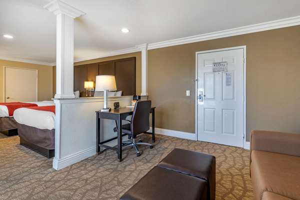 Suite - Comfort Suites San Clemente - I-5, Exit 72