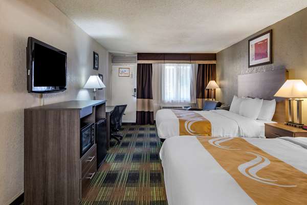  - Quality Inn Barstow - I-15, Exit 184