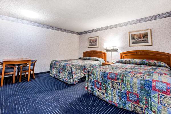  - Econo Lodge Inn & Suites Ridgecrest
