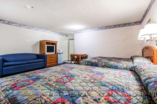  - Econo Lodge Inn & Suites Ridgecrest