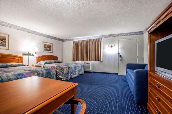  - Econo Lodge Inn & Suites Ridgecrest