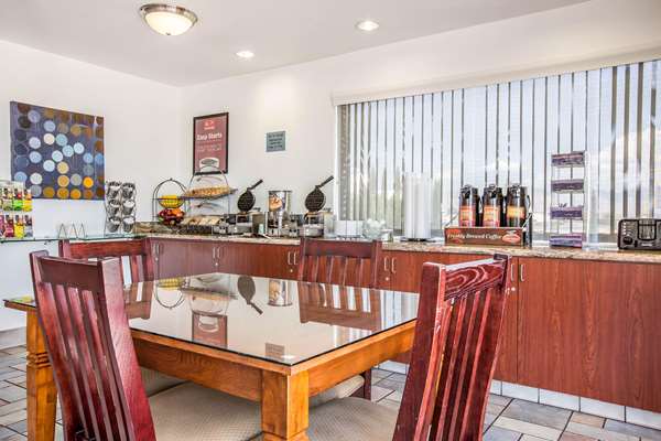 Amenities - Econo Lodge Inn & Suites Ridgecrest