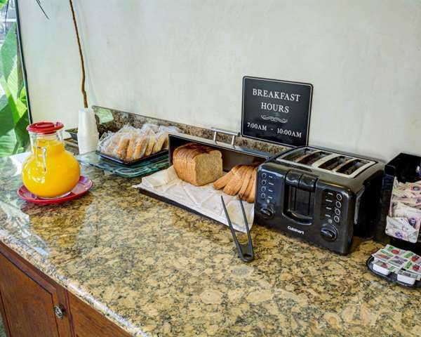 Amenities - Rodeway Inn Culver City Los Angeles