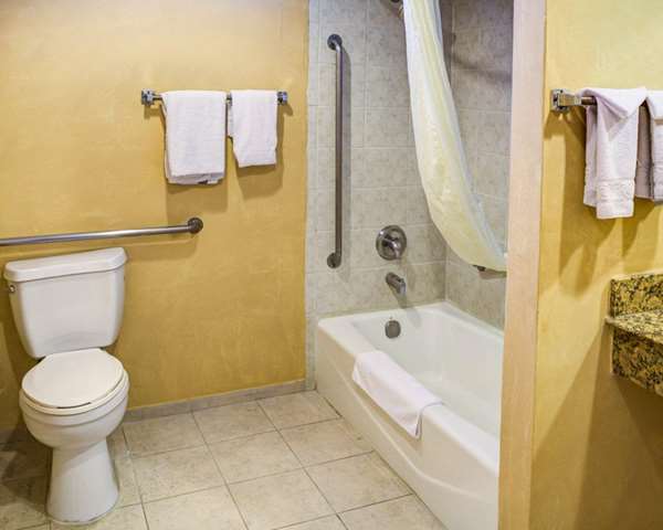  - Rodeway Inn Culver City Los Angeles