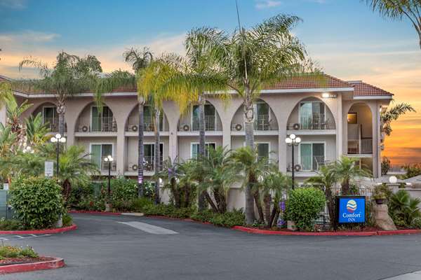Exterior view - Comfort Inn Escondido - I-15, Exit 31