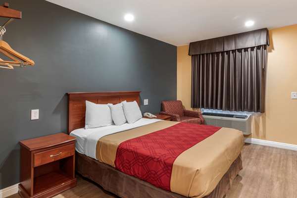  - Rodeway Inn Carson