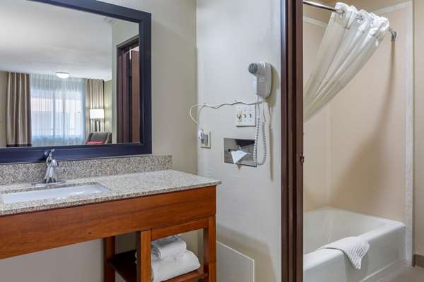  - Comfort Inn Old Town Pasadena Los Angeles
