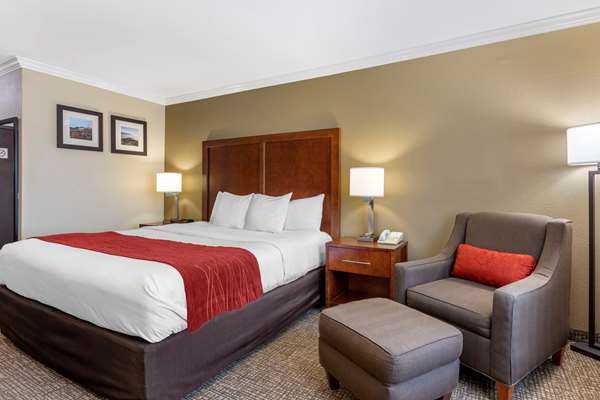  - Comfort Inn Old Town Pasadena Los Angeles
