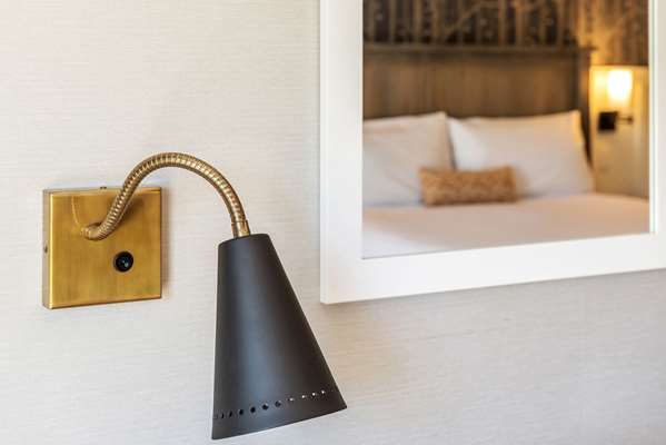  - UpValley Inn & Hot Springs Calistoga