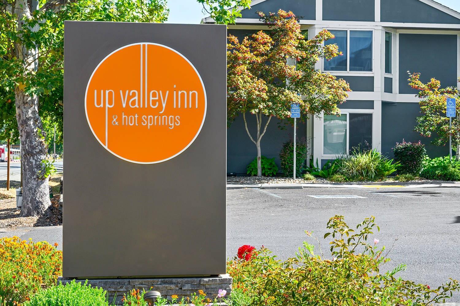 Hotel exterior | UpValley Inn & Hot Springs Napa Valley, an Ascend Collection Hotel