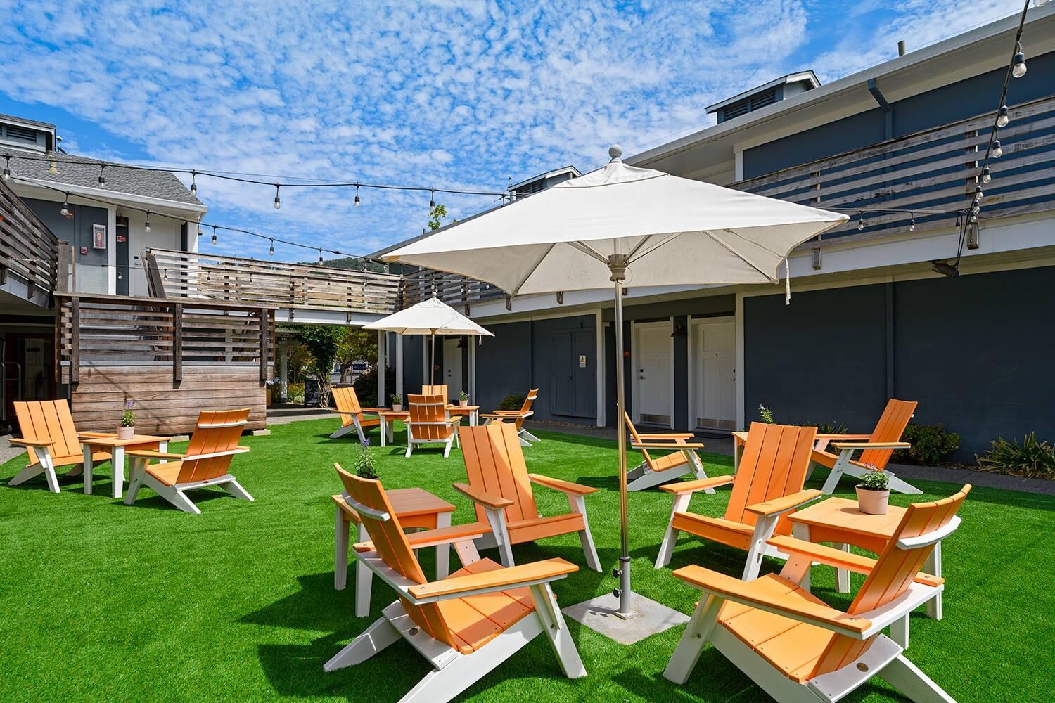 Outdoor area | UpValley Inn & Hot Springs Napa Valley, an Ascend Collection Hotel