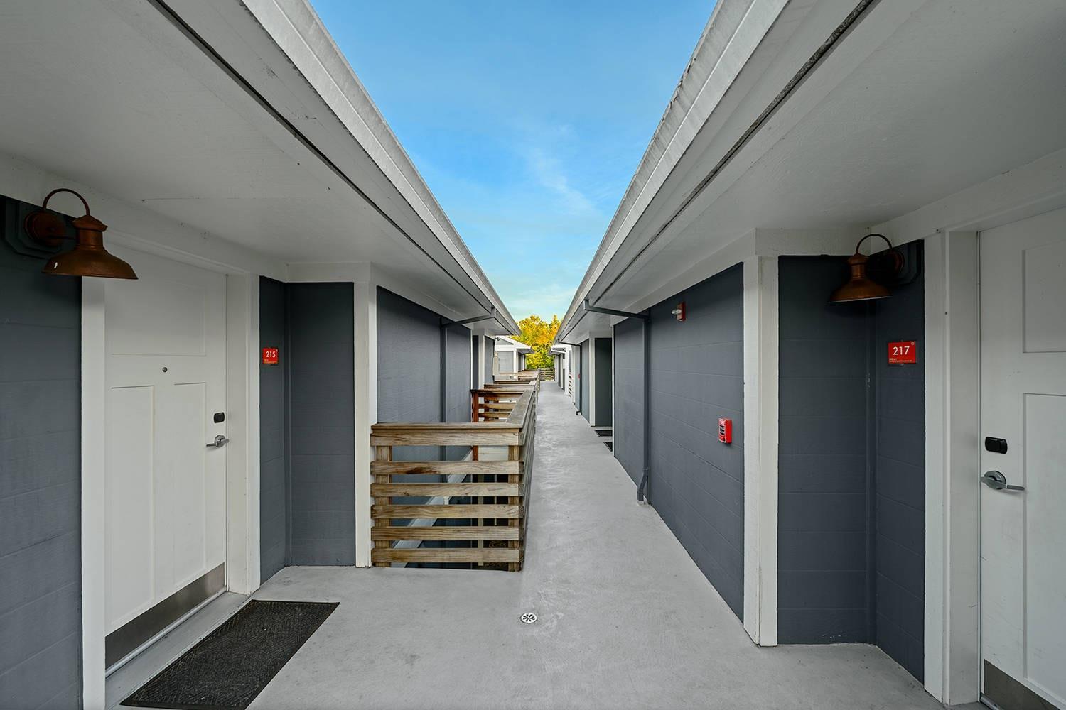 Hotel exterior | UpValley Inn & Hot Springs Napa Valley, an Ascend Collection Hotel