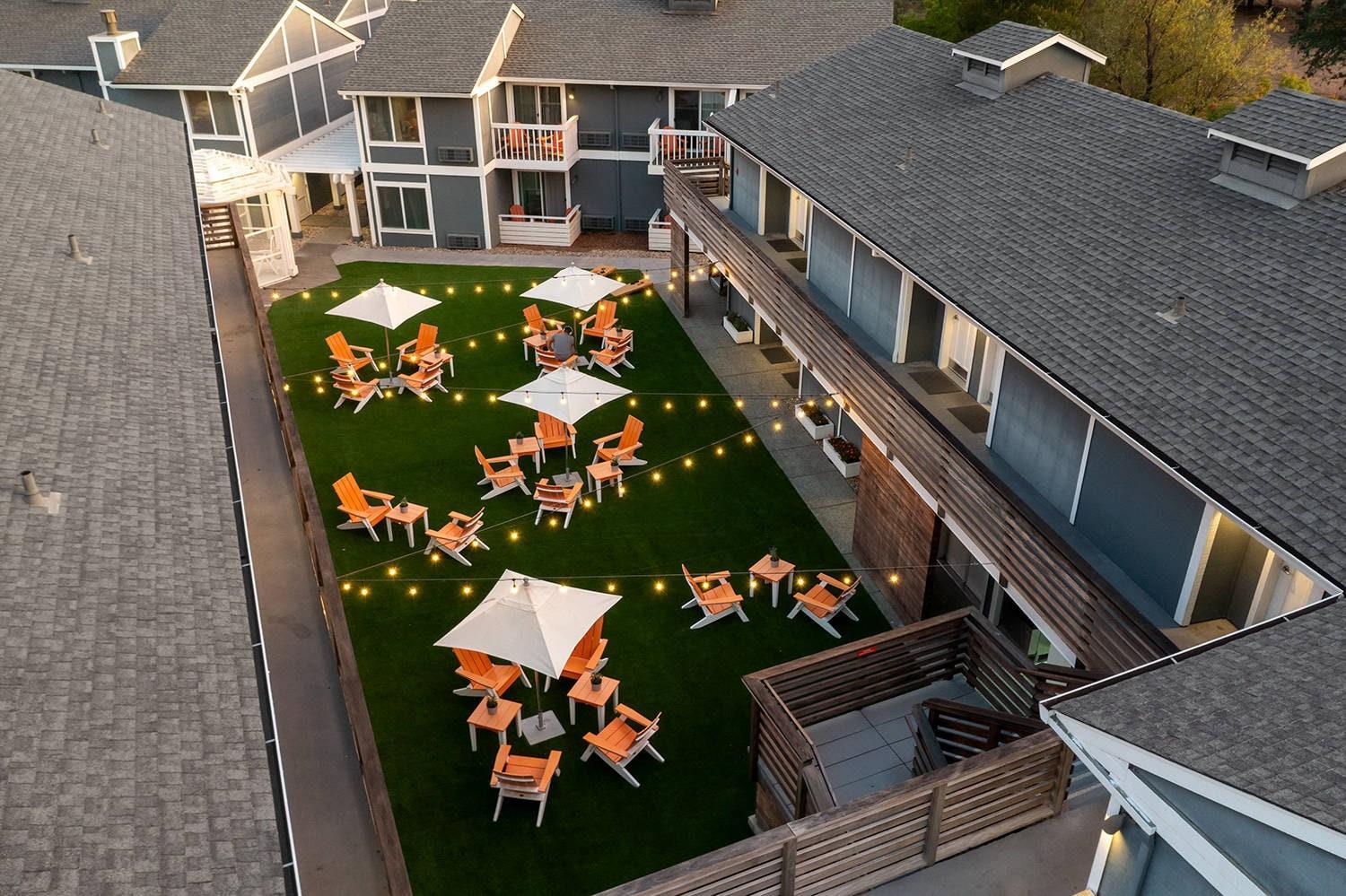 Outdoor area | UpValley Inn & Hot Springs Napa Valley, an Ascend Collection Hotel