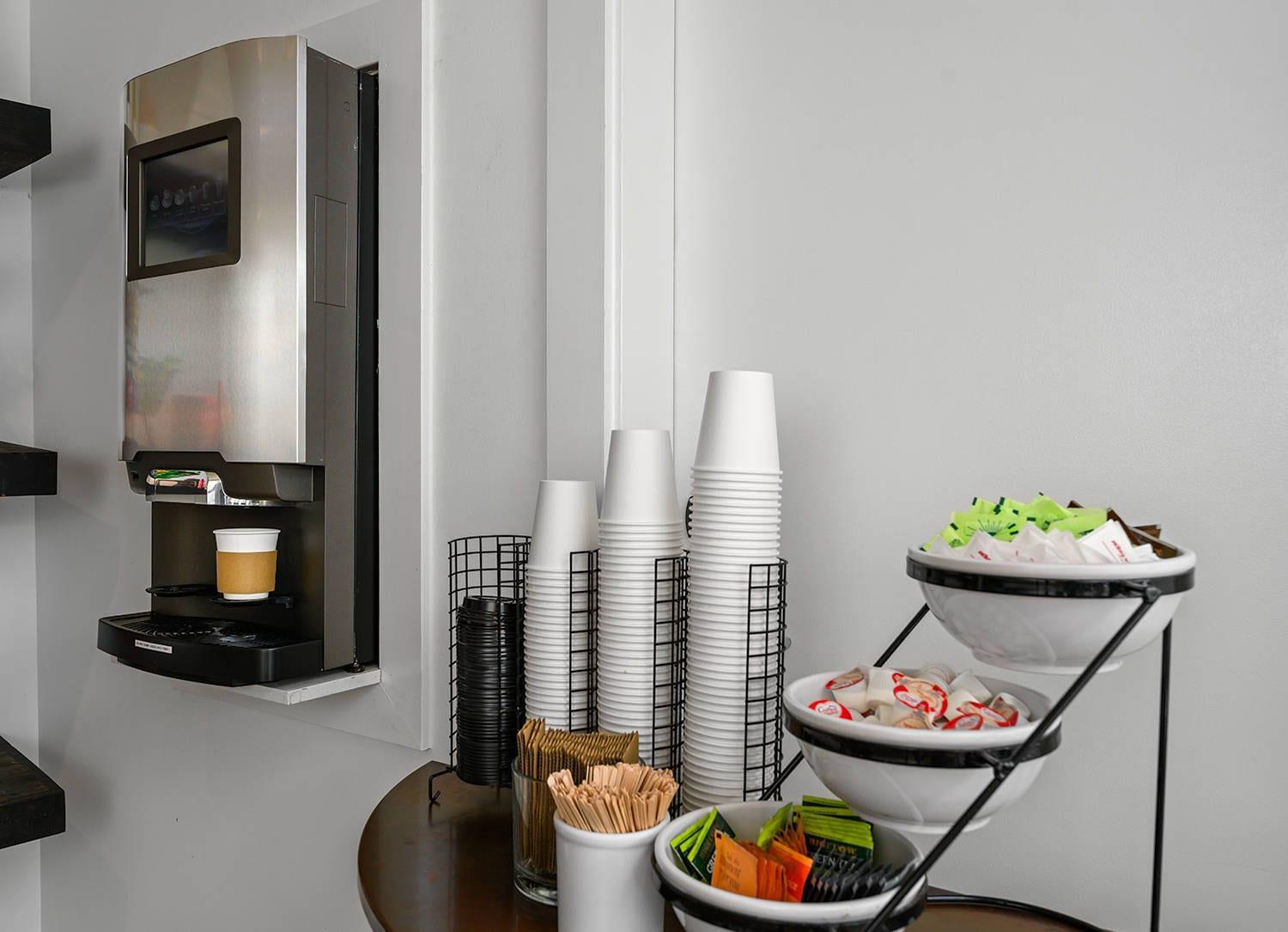 Coffe area | UpValley Inn & Hot Springs Napa Valley, an Ascend Collection Hotel
