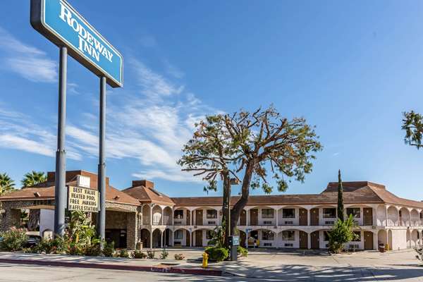 Exterior view - Rodeway Inn Castaic - I-5, Exit 176